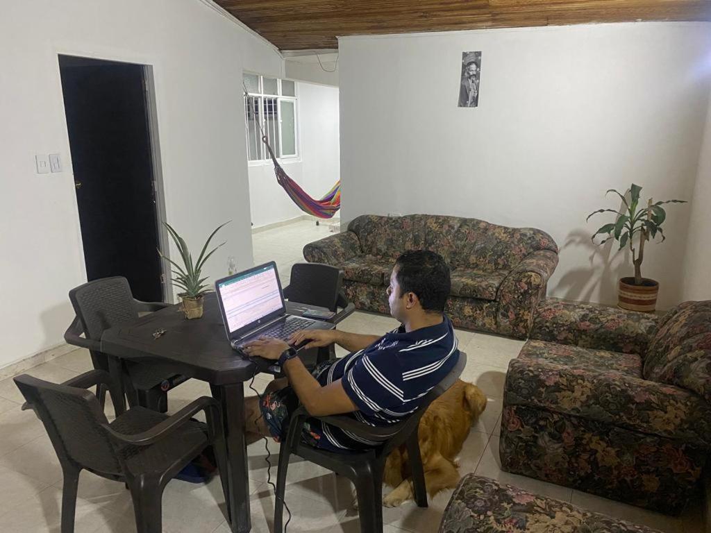 Casa Olimpico Hostal Cali Buitenkant foto