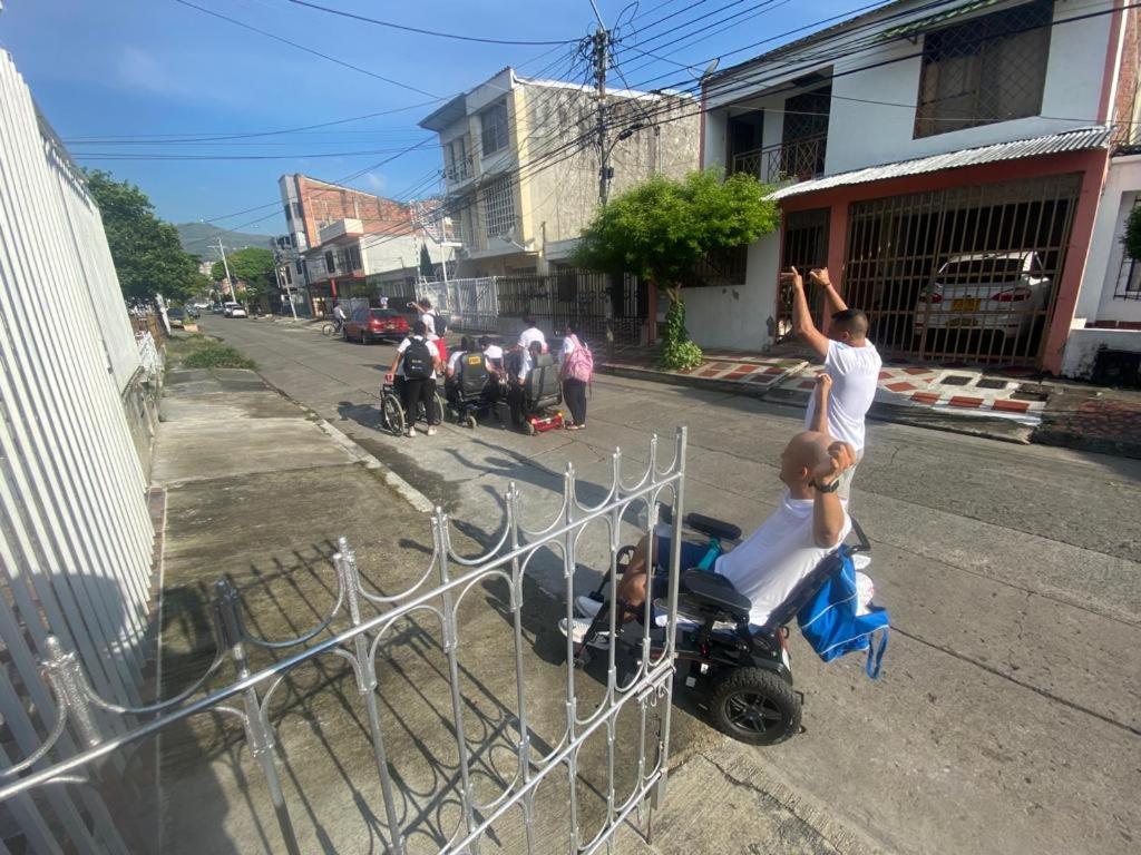 Casa Olimpico Hostal Cali Buitenkant foto
