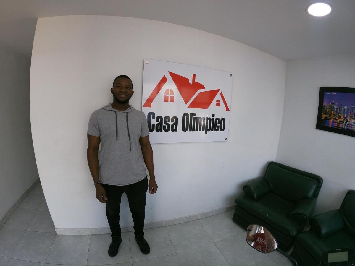 Casa Olimpico Hostal Cali Buitenkant foto
